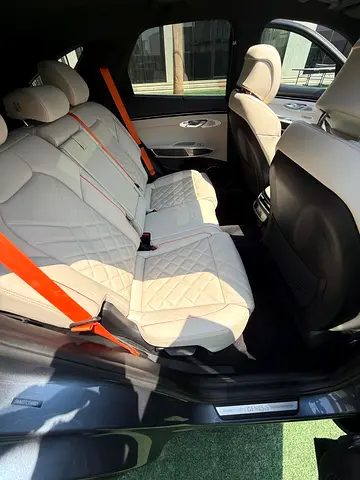 2026 Genesis GV70 photo 9