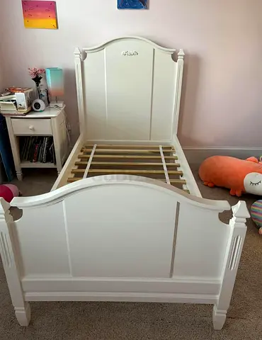 Pottery Barn Solid Single Bed