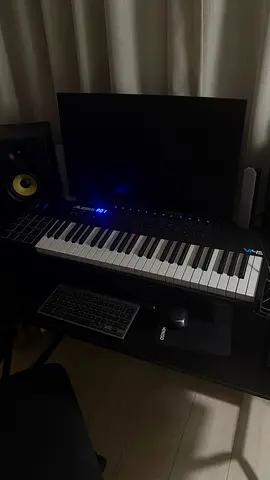 Alesis MIDI Keyboard