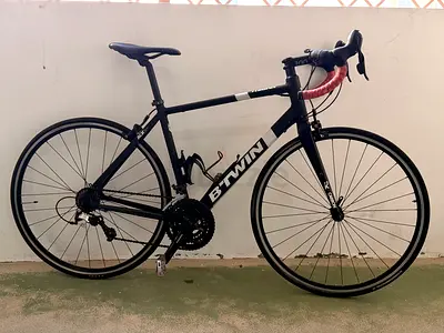 B’Twin Triban 500 Road Bike – Microshift Groupset – Large Frame – Good Condition