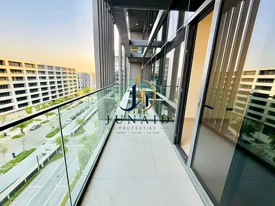 POOL VIEW//-WITH BALCONY//-READY TO MOVE///-AMAZING LAYOUT//-