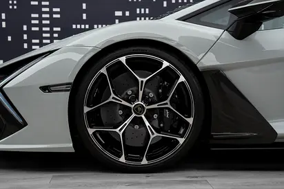صورة مصغرة 20 لـ 2026 Lamborghini REVUELTO