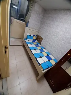 Small room for rent with balcony