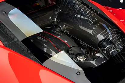 2019 Ferrari 488 PISTA — миниатюра 19