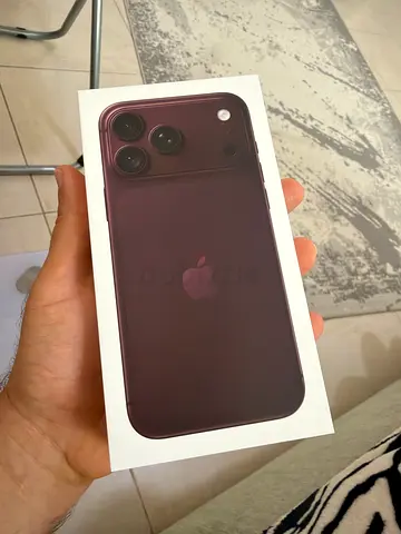 iPhone 18 Pro max burgundy (unopened box) - — Mint condition عنابي