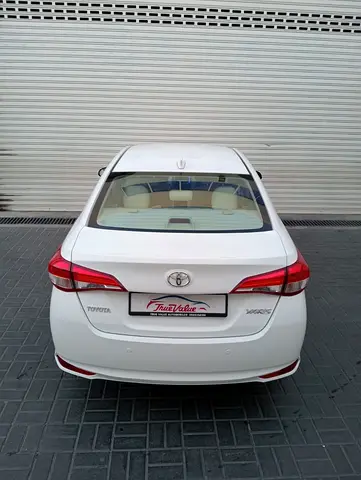 2022 Toyota YARIS — фото 6