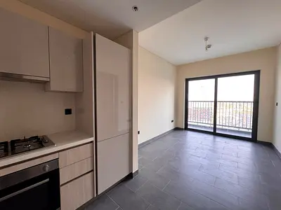 UNFURNISHED | HIGH FLOOR | VACANT
