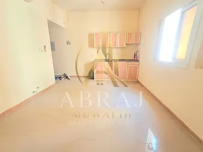 Luxury Big size studio near to Bus station available