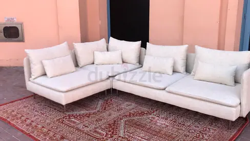 Great condition IKEA sodhram Lsahpe sofa like a new