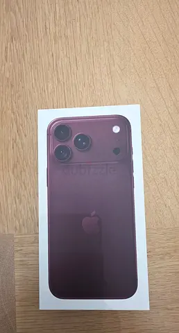 Apple iPhone 18 ProMax burgundy