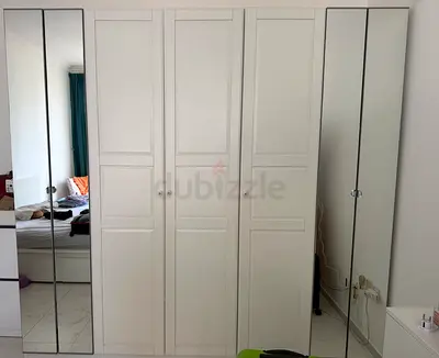 IKEA Pax wardrobe (very good condition)