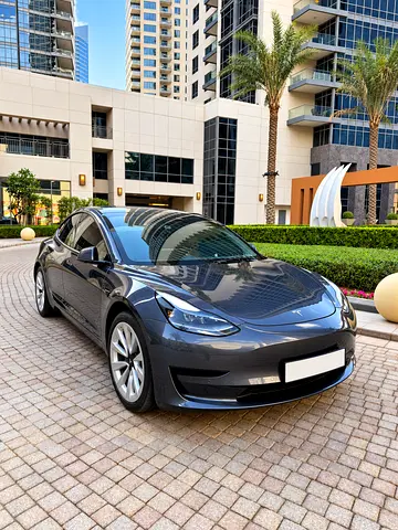 صورة 10 لـ 2023 Tesla MODEL 3