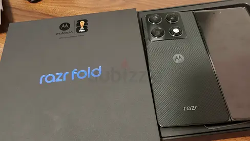 Motorola Razr Fold (with box) - Good Condition