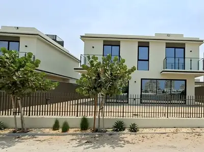 Direct Beachfront Corner Villa | 4 Ensuite + Maid | No Commission