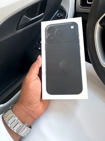 Brand new sealed iPhone 18 PRO MAX 256 (Black) in original box