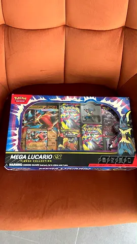 Pokémon TCG Mega Lucario-EX Premium Figure Collection.