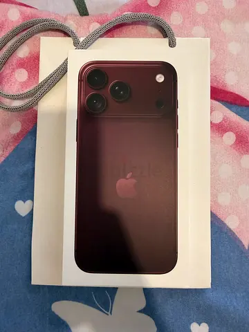 iPhone 18 Pro Max Burgundy 512GB