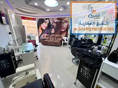 Large salon, Moroccan bathroom and all services, good condition, Al Rashidiya 1, asking AED 70,000, 