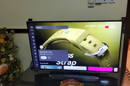 Samsung 55" Smart TV in good working condition