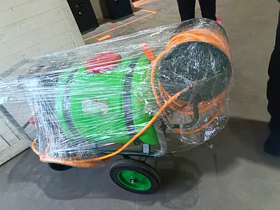 Engine pesticide pressure sprayer on trolley (wrapped)