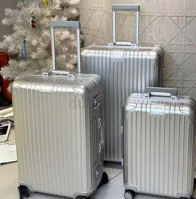 RIMOWA