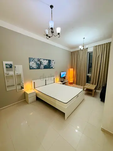 Your Ideal Premium Master-Bedroom in a Cozy Shared Apartment (non-smokers only)