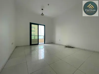 FULLY SAPICIOUS!!TWO BHK WITH BOTH MASTERBEDROOM MAID ROOM VERY NEAR TO CORNICHE DINING SPACE ONLY FOR FAMILY NEAT AND CLEAN APPARTMENT IS JUST 42k
