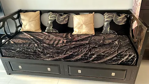 Solid wood daybed with under-drawer storage - dark finish