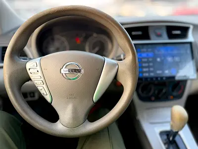 صورة 8 لـ 2019 Nissan SENTRA