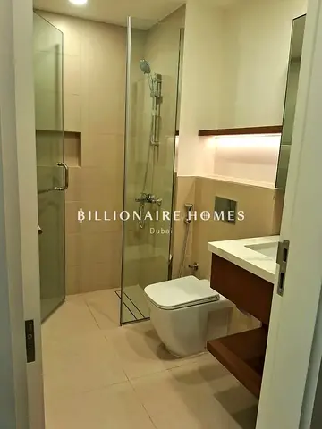 POOL VIEW | PRIME LOCATION | SPACIOUS UNIT