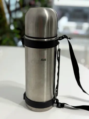 Stainless Steel Vacuum Flask/Thermos with Strap - 1L (Hitt)