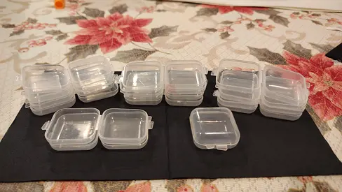 15 mini plastic clear box for earplugs and jewellery