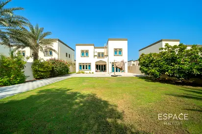 Large Plot | Internal Location | District 5
