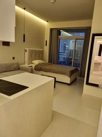 Upgraded fully furnished room for rent,,5 mins walk to dubai mall