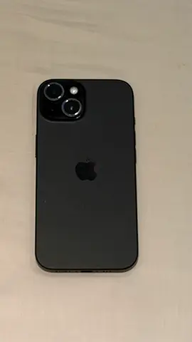 iPhone 15 (black) - Excellent Condition, 128GB, 83% battery life + Navy blue cover + Box