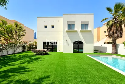 FULLY UPGRADED | PRIME LOCATION | MOTIVATED