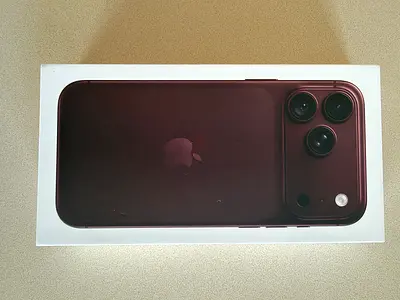 iPhone 18 Pro Max 256GB Burgundy