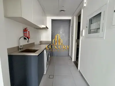 Spacious Studio || Open Kitchen || Gated Community