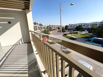 4 BEDROOM HALL+STORE- LARGE TOWNHOUSE BRAND NEW!!!