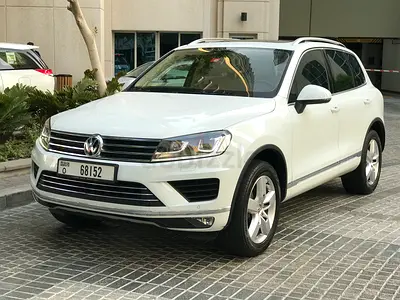Volkswagen Touareg SEL 2016 GCC Specs - Excellent Condition