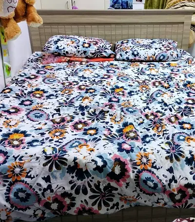 Queen size bed with mattress