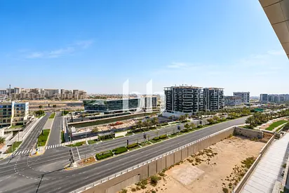 Road View | High Floor | Prime Location