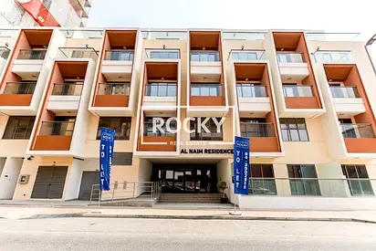 **SPACIOUS 1 B/R | POOL & GYM | PRIME JVC LOCATION**
