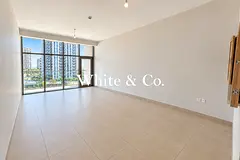 Huge Bedroom | Mid Floor | Enquire Today