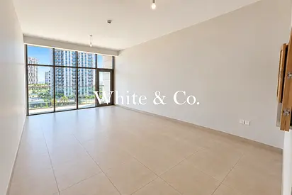 Huge Bedroom | Mid Floor | Enquire Today