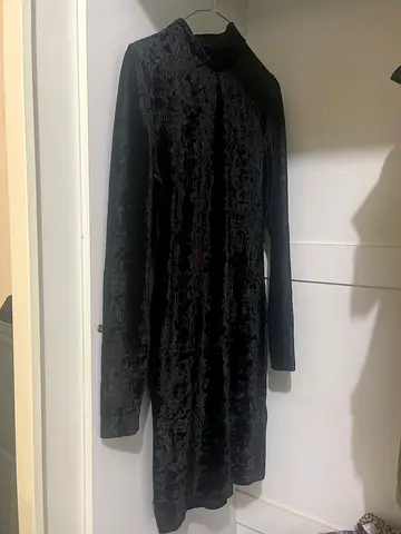Black H And M Velvet Size Medium Dress