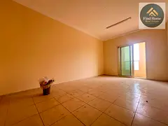 HOT OFFER ! FULLY SPACIOUS 2BHK 2 COMPLETE WASHROOMS WITH BALCONY CENTRAL AC NEAT AND CLEAN BUILDING