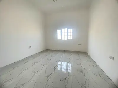Spacious 3 Master Bedrooms | Living Room | 4 Washrooms 1st Floor In Shamkha