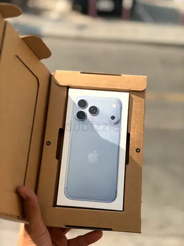 iPhone 18 Pro max 2tb Glacier Ready Tdra