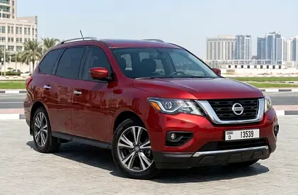 2018 Nissan Pathfinder Platinum - American Specs
